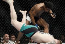 10 САМЫХ СТРАННЫХ ДОСРОЧНЫХ ПОБЕД В ИСТОРИИ UFC