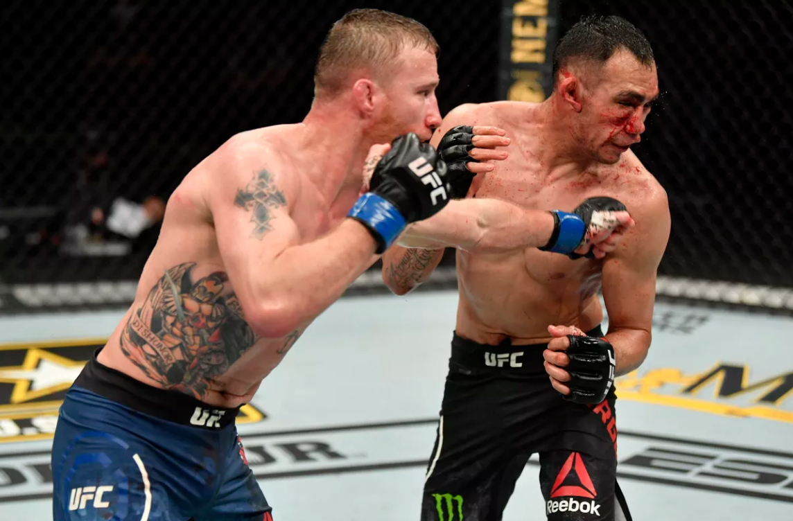 РЕЗУЛЬТАТЫ И БОНУСЫ UFC 249: FERGUSON VS. GAETHJE